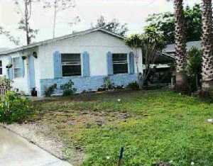 914 Cheyenne St, Jupiter, FL 33458 photo 1