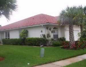 6821 SE Warwick Ln, Stuart, FL 34997 photo 1