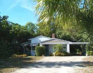 136 SE Martin Rd, Stuart, FL 34996 photo 1