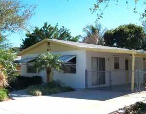 204 6th St, Jupiter, FL 33458 photo 1