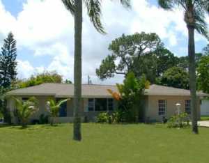 4339 SE Bayshore Ter, Stuart, FL 34997 photo 1