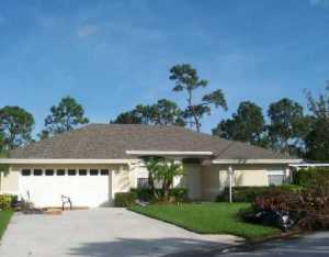 695 SE Pin Oak Ter, Stuart, FL 34997 photo 1