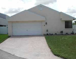 3 Compton Way, Boynton Beach, FL 33426 photo 1
