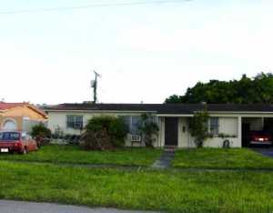 500 W 12 Pl, Hialeah, FL 33010 photo 1
