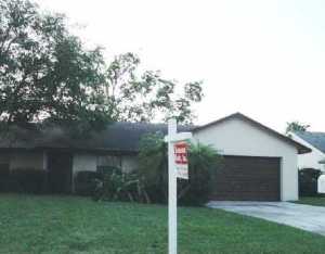 3102 Cardinal Dr, Delray Beach, FL 33444 photo 1