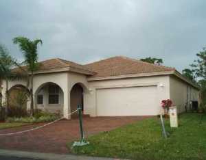 5363 SE Graham Dr, Stuart, FL 34994 photo 1