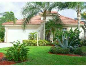 685 E Clearbrook Cir, Delray Beach, FL 33445 photo 1