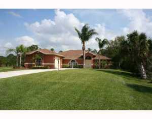 784 SE Misty Meadows Way, Stuart, FL 34997 photo 1