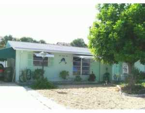 199 SE Sailfish Ln, Stuart, FL 34996 photo 1