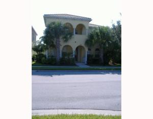 3522 Community Dr, Jupiter, FL 33458 photo 1