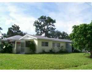 3112 SE Hibiscus St, Stuart, FL 34997 photo 1