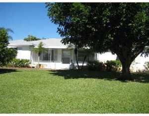15 E Beverly Rd, Jupiter, FL 33469 photo 1