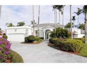 22 Sutton Dr, Boynton Beach, FL 33436 photo 1