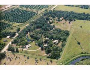 10001 Bluefield Rd, Okeechobee, FL 34972 photo 1