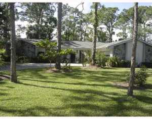 5372 Shirley Dr, Jupiter, FL 33458 photo 1