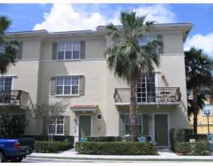 114 Powell, Jupiter, FL 33458 photo 1