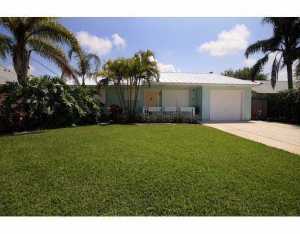 6394 Garrett St, Jupiter, FL 33458 photo 1