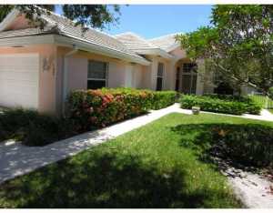 152 Hampton Pl, Jupiter, FL 33458 photo 1