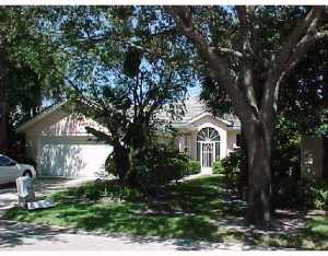 245 Hampton Pl, Jupiter, FL 33458 photo 1