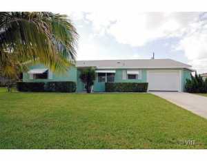 356 Beacon St, Tequesta, FL 33469 photo 1