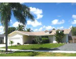 21 Chapel Ct, Tequesta, FL 33469 photo 1