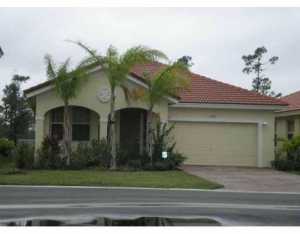 5066 Askew Ave, Stuart, FL 34997 photo 1