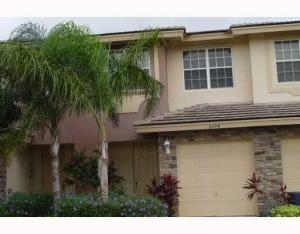 5294 Moseley Dr, Stuart, FL 34997 photo 1
