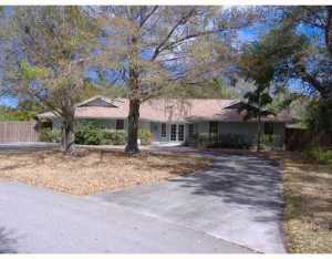3023 SE Quanset Cir, Stuart, FL 34997 photo 1
