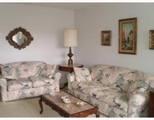208 Brighton E, Boca Raton, FL 33434 photo 1