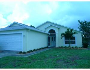 6310 SE Lake Circle Dr, Stuart, FL 34997 photo 1