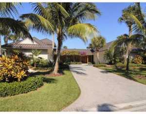 7019 SE Harbor Cir, Stuart, FL 34996 photo 1