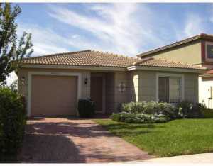 4766 SE Graham Dr, Stuart, FL 34997 photo 1