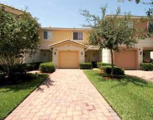 5469 Jennings Ln, Stuart, FL 34997 photo 1