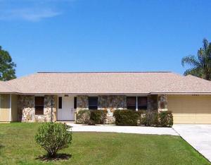 2243 SE Meadowbrook Rd, Stuart, FL 34997 photo 1