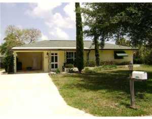 125 E Windsor Rd, Jupiter, FL 33469 photo 1