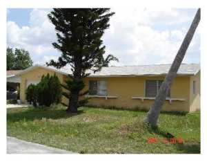 265 NE Airoso Blvd, Port Saint Lucie, FL 34983 photo 1