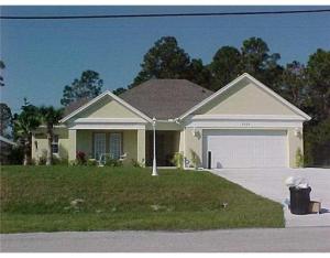 2552 SW Kensington St, Port Saint Lucie, FL 34953 photo 1