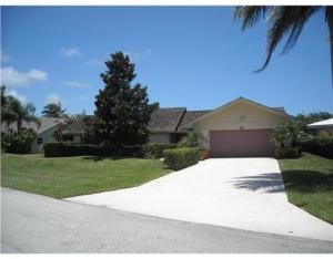 46 Golfview Dr, Tequesta, FL 33469 photo 1