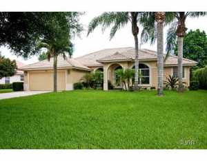 492 N Peacock Ln, Jupiter, FL 33458 photo 1
