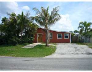 308 5th St, Jupiter, FL 33458 photo 1