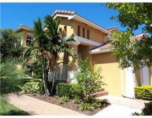 694 SW Glen Crst, Stuart, FL 34997 photo 1