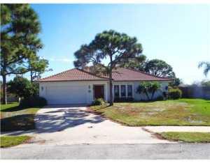 14 Hemlock Ln, Tequesta, FL 33469 photo 1