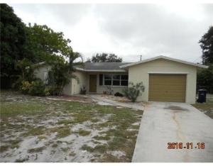 1432 SE 11th St, Stuart, FL 34996 photo 1