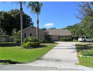 18337 Oak Leaf Dr, Jupiter, FL 33458 photo 1