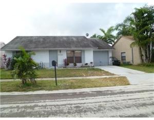 5798 E Ithaca Cir, Lake Worth, FL 33463 photo 1