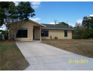 3199 SE Cypress St, Stuart, FL 34997 photo 1