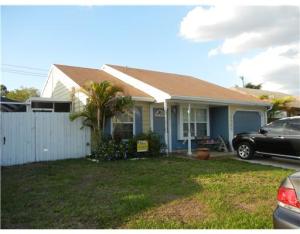 11069 E Model Cir, Boca Raton, FL 33428 photo 1