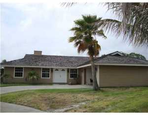 17 Quail Cir, Tequesta, FL 33469 photo 1