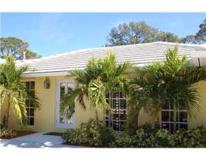 194 Golfview Dr, Tequesta, FL 33469 photo 1