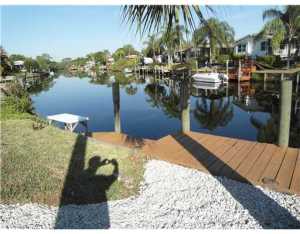 7852 SE Paradise Dr, Stuart, FL 34994 photo 1